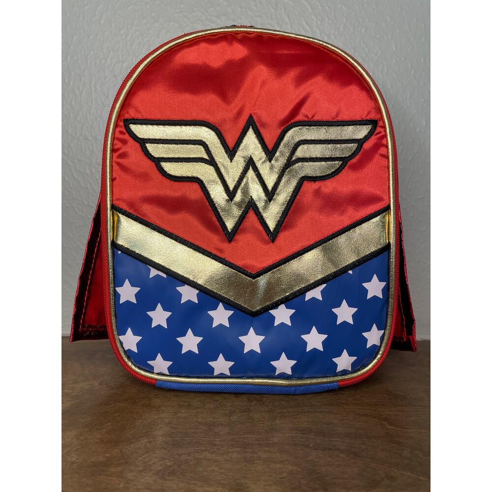 DC Wonder Woman Lunch Box Girls Super Hero Soft Sided Red Cape and Stars NWOT